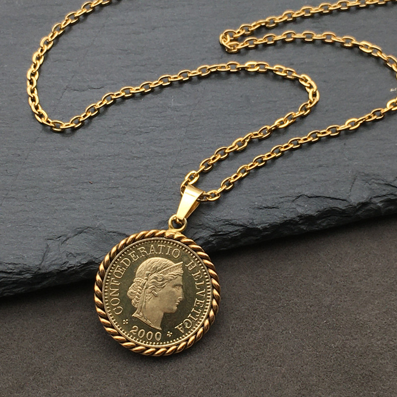 catholic-saint-benedict-pendant-2