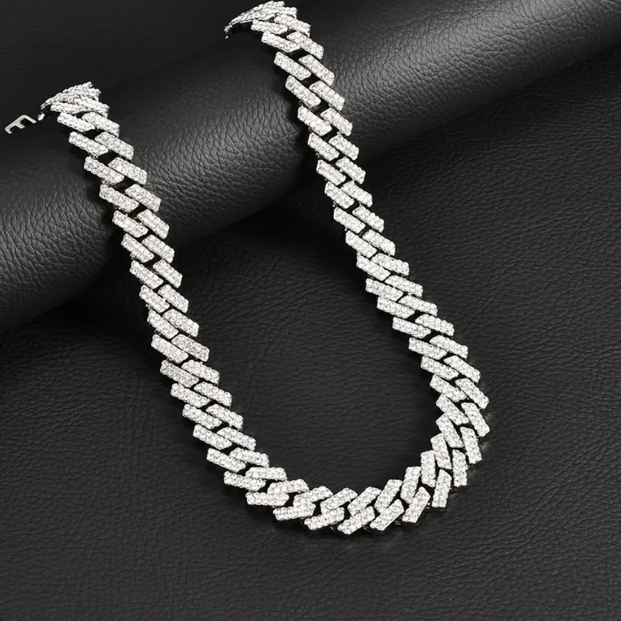 chain (3)