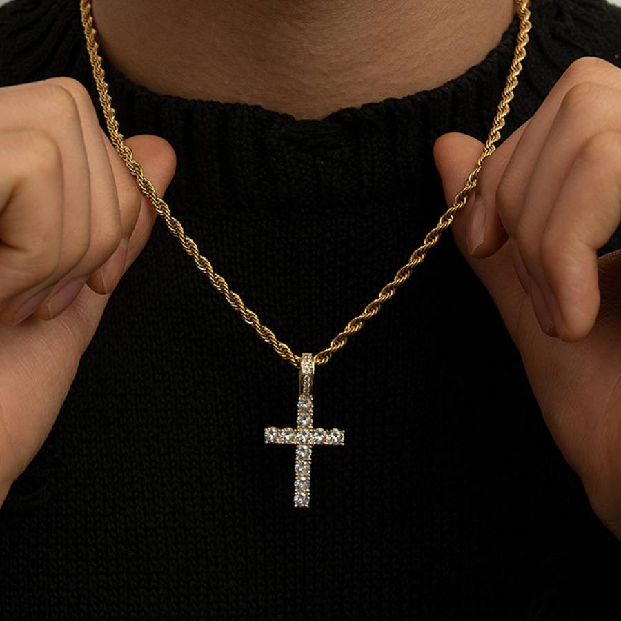 iced-micro-cross-clip-on-pendant-in-yellow-gold-5
